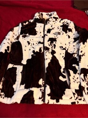 The North Face Women’s Cow-Print Fleece Jacket in Brown & White